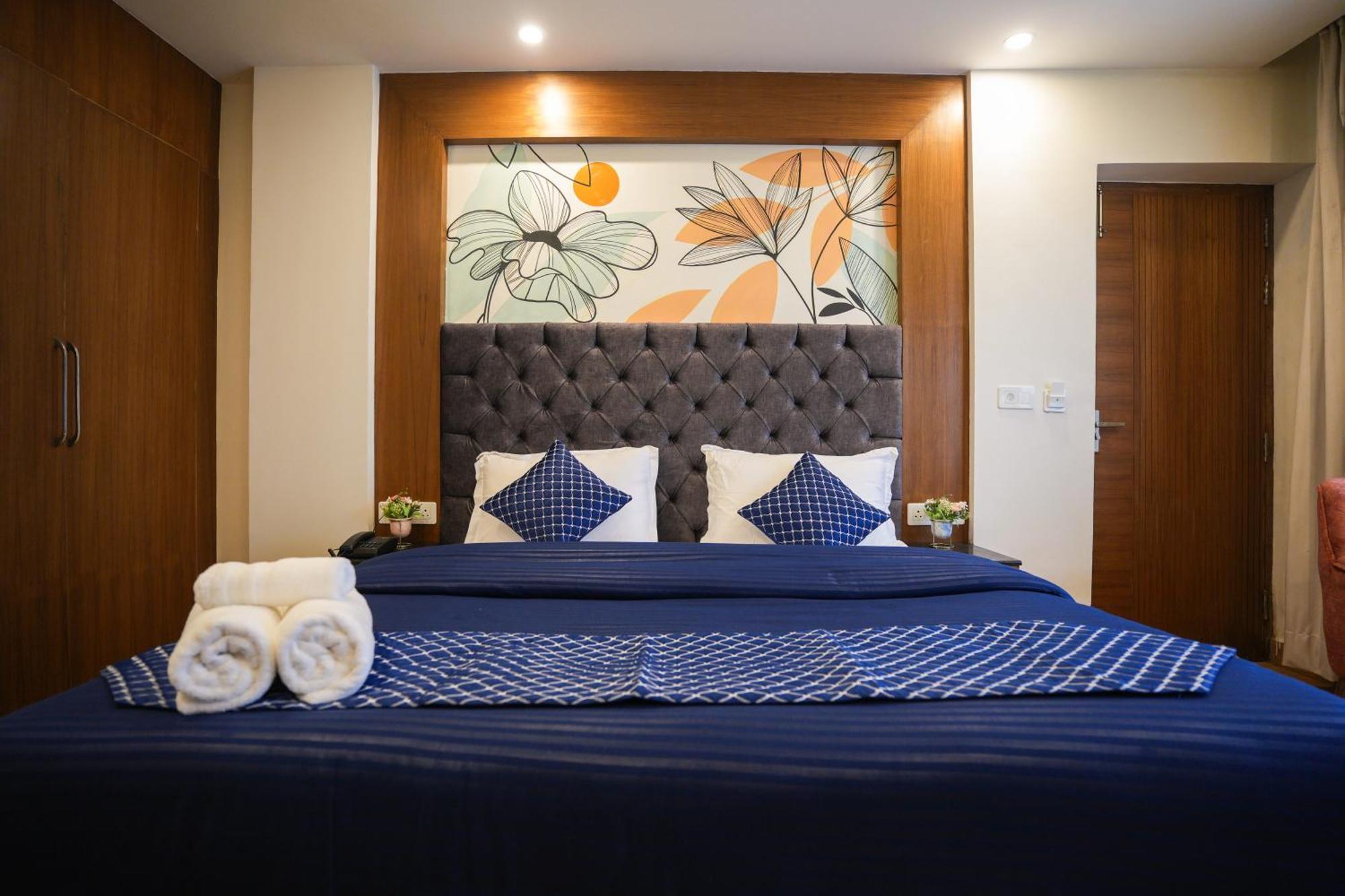 Ostello Shalom Backpackers Mussoorie Esterno foto